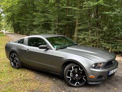 Grau Gebraucht 2011 Ford Mustang Coupé | 13.999 € (Superpreis)