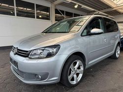 Silber Gebraucht 2011 VW Touran Comfortline Van / Kleinbus | 5.590 € (Guter Preis)
