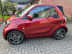 Rot Gebraucht 2023 Smart ForTwo Electric Drive Prime Cabrio | 17.000 € (Fairer Preis)