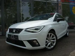 Weiß Gebraucht 2023 Seat Ibiza FR Kleinwagen | 21.950 € (Fairer Preis)