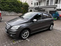 Gebraucht 2009 Mercedes B180 Van / Kleinbus | 5.700 € (Fairer Preis)
