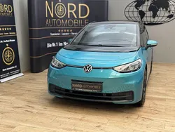 Blau Gebraucht 2021 VW ID.3 Kleinwagen | 18.989 € (Etwas zu teuer)