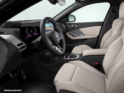 Black sapphire metallic Gebraucht 2025 BMW 123 Shadowline Kleinwagen | 44.854 € (Fairer Preis)