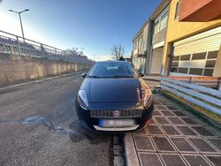 Schwarz Gebraucht 2010 Fiat Punto Kleinwagen | 2.600 €