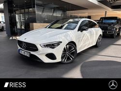 Weiss Gebraucht 2024 Mercedes CLA200 Kombi | 35.950 € (Etwas zu teuer)