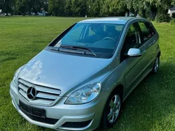 Silber Gebraucht 2008 Mercedes B200 Van / Kleinbus | 6.500 € (Fairer Preis)
