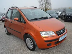 Orange Gebraucht 2004 Fiat Idea Van / Kleinbus | 2.950 € (Etwas zu teuer)