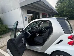 Weiß Gebraucht 2007 Smart ForTwo Coupé Coupé | 3.100 € (Fairer Preis)