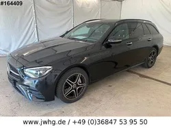 Black metallic Gebraucht 2020 Mercedes E300 AMG Kombi | 30.950 € (Fairer Preis)