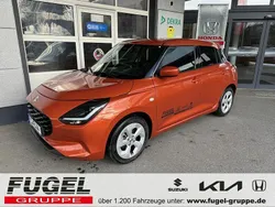 Flame orange Gebraucht 2024 Suzuki Swift Comfort Kleinwagen | 17.999 € (Fairer Preis)