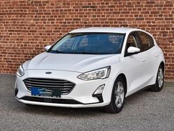 Weiß Gebraucht 2018 Ford Focus Limousine | 9.700 € (Fairer Preis)