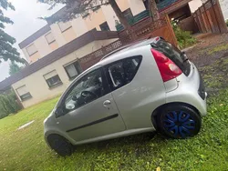 Silber Gebraucht 2006 Peugeot 107 Filou Kleinwagen | 2.799 € (Fairer Preis)