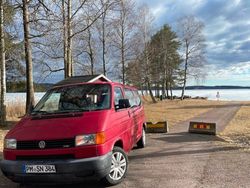 Rot Gebraucht 2001 VW T4 Van | 1.800 €
