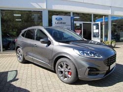 Grau (magneticgrau (metallic)) (metallic) Gebraucht 2024 Ford Kuga ST-Line X SUV | 28.490 € (Fairer Preis)