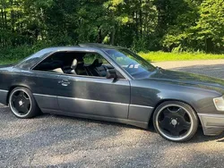 Schwarz Gebraucht 1990 Mercedes E300 Coupé | 15.400 €