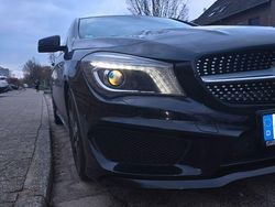 Silber Gebraucht 2015 Mercedes CLA180 AMG line Limousine | 16.800 € (Etwas zu teuer)