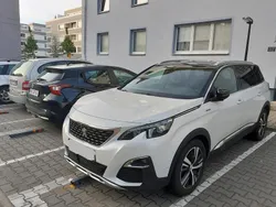 Weiß Gebraucht 2017 Peugeot 5008 GT-line Van / Kleinbus | 17.900 € (Teuer)