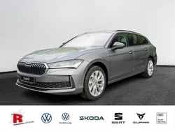 Grau Neu 2024 Skoda Superb Selection Kombi | 51.990 € (Etwas zu teuer)