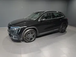 Nachtschwarz Gebraucht 2023 Mercedes EQA250+ AMG SUV | 37.400 € (Etwas zu teuer)