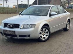 Silber Gebraucht 2002 Audi A4 Limousine | 990 € (Superpreis)