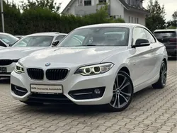 Weiß Gebraucht 2017 BMW 220 Sport Line Coupé | 16.950 € (Guter Preis)