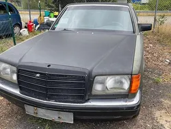 Grau Gebraucht 1989 Mercedes 260 SE Limousine | 2.500 €