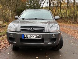 Grau Gebraucht 2010 Hyundai Tucson SUV | 4.900 € (Guter Preis)