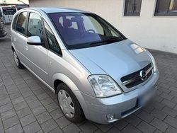 Silber Gebraucht 2004 Opel Meriva Van / Kleinbus | 1.999 € (Guter Preis)