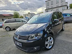 Schwarz Gebraucht 2014 VW Touran Life Van / Kleinbus | 8.990 € (Superpreis)