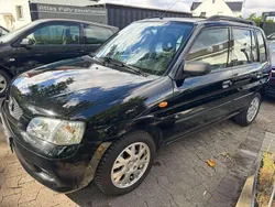 Schwarz Gebraucht 2002 Mazda Demio Kleinwagen | 1.850 € (Fairer Preis)