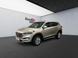 Weiss Gebraucht 2017 Hyundai Tucson Style SUV | 16.990 € (Fairer Preis)
