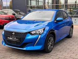 Blau Gebraucht 2021 Peugeot e-208 Allure Kleinwagen | 15.490 € (Guter Preis)