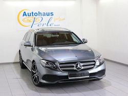 Grau Gebraucht 2018 Mercedes E220 Avantgarde Limousine | 24.990 € (Fairer Preis)