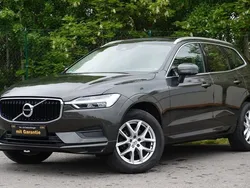 Grau Gebraucht 2020 Volvo XC60 Pro SUV | 25.900 € (Fairer Preis)