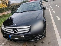 Schwarz Gebraucht 2008 Mercedes C180 Limousine | 9.800 €