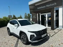 Atlas white / sol Neu 2025 Hyundai Tucson Trend SUV | 32.990 € (Superpreis)