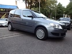 Grau Gebraucht 2011 Skoda Roomster Style Van / Kleinbus | 3.600 € (Fairer Preis)