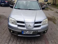 Silber Gebraucht 2005 Mitsubishi Outlander Comfort Edition SUV | 2.000 € (Superpreis)