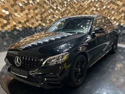Obsidianschwarz Gebraucht 2019 Mercedes C180 AMG Limousine | 20.948 € (Etwas zu teuer)