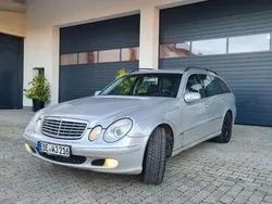Silber Gebraucht 2005 Mercedes 320 Kombi | 1.499 €