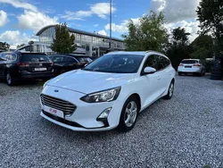 Weiß Gebraucht 2020 Ford Focus Cool & Connect Limousine | 9.999 € (Guter Preis)