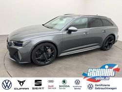 Grau Gebraucht 2024 Audi RS6 Performance Kombi | 138.900 € (Etwas zu teuer)
