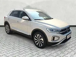Grau Neu 2025 VW T-Roc Style SUV | 31.190 € (Superpreis)
