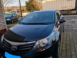 Schwarz Gebraucht 2012 Toyota Avensis T2 Kombi | 5.900 € (Guter Preis)