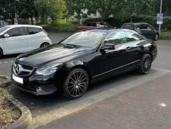 Schwarz Gebraucht 2013 Mercedes E250 Sport Coupé | 22.999 € (Etwas zu teuer)