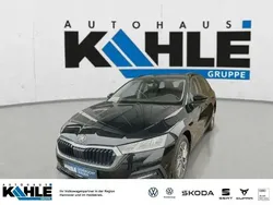 Schwarzmagic perleffekt Gebraucht 2023 Skoda Octavia Tour Kombi | 28.989 € (Fairer Preis)