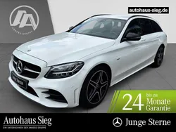 Polarweiss Gebraucht 2021 Mercedes C220 AMG Kombi | 32.384 € (Fairer Preis)