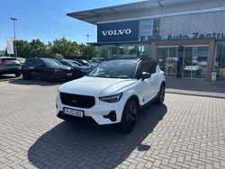 Weiß Gebraucht 2025 Volvo XC40 Ultra SUV | 43.500 € (Etwas zu teuer)