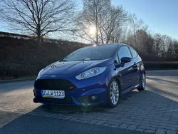 Blau Gebraucht 2014 Ford Fiesta Sport Kleinwagen | 6.790 € (Fairer Preis)