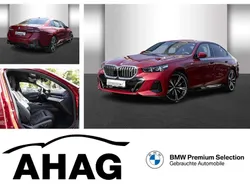 Fire red metallic Gebraucht 2024 BMW i5 M Sport Limousine | 63.740 €